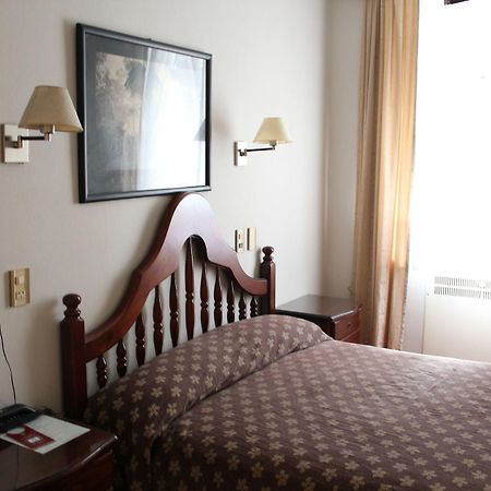 בואנוס איירס Ayacucho Palace Hotel מראה חיצוני תמונה